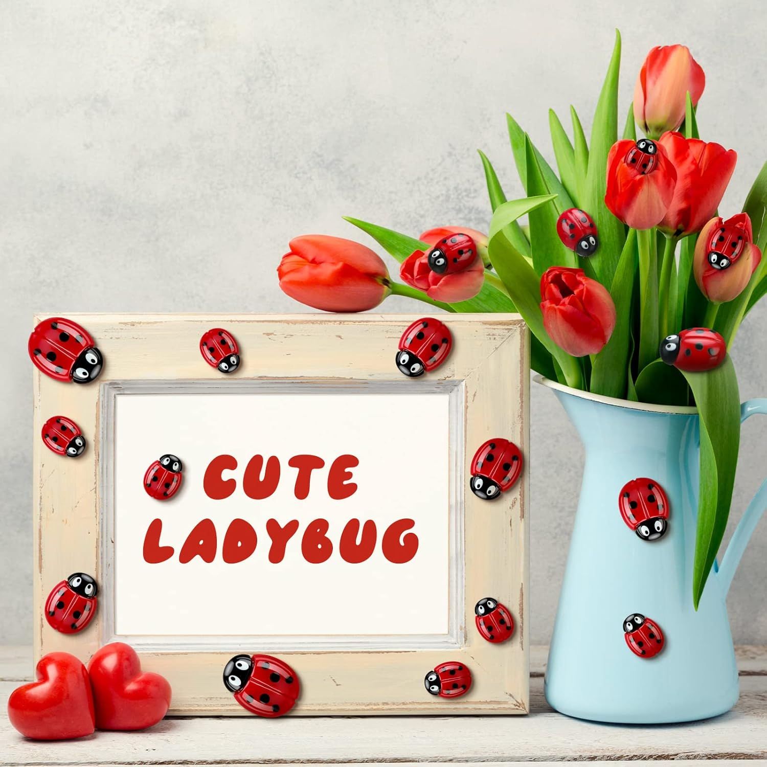 100 Pieces Tiny Resin Ladybugs Decor 0.55%27%27-0.98%27%27 3 Sizes Mini Ladybugs Ornaments Miniature igurines Crat or DIY airy Garden Dollhouse Micro Landscaping Wreath Cake Home Decoration Party