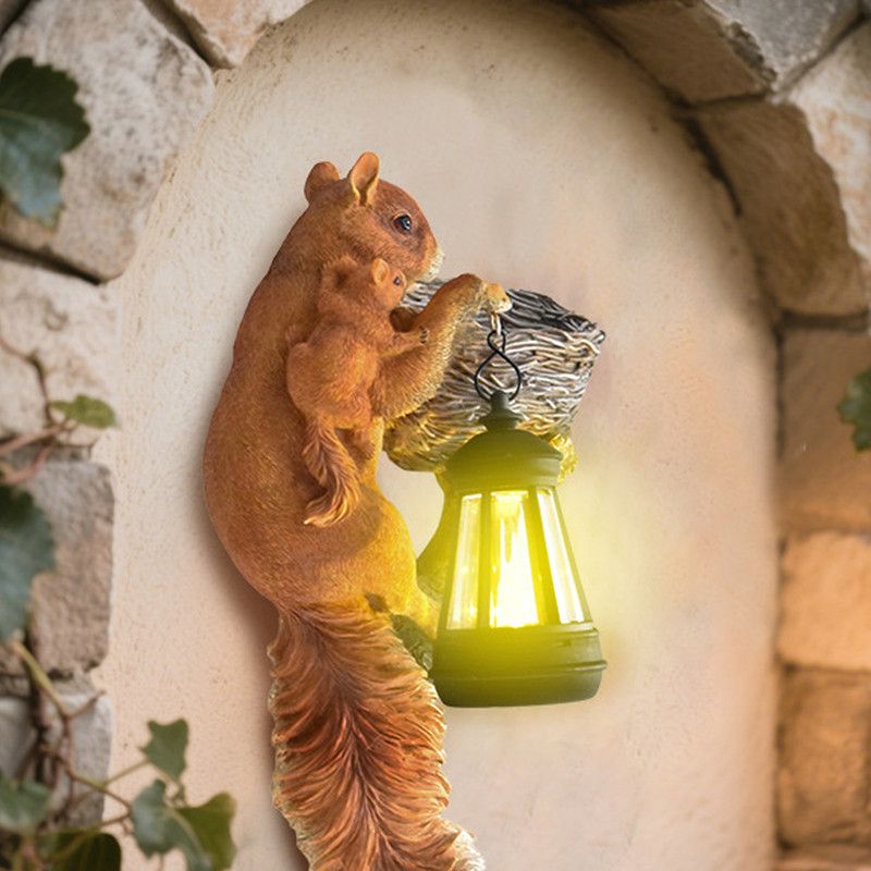 Retro Squirrel Lantern Solar-Powered Outdoor Wall Light