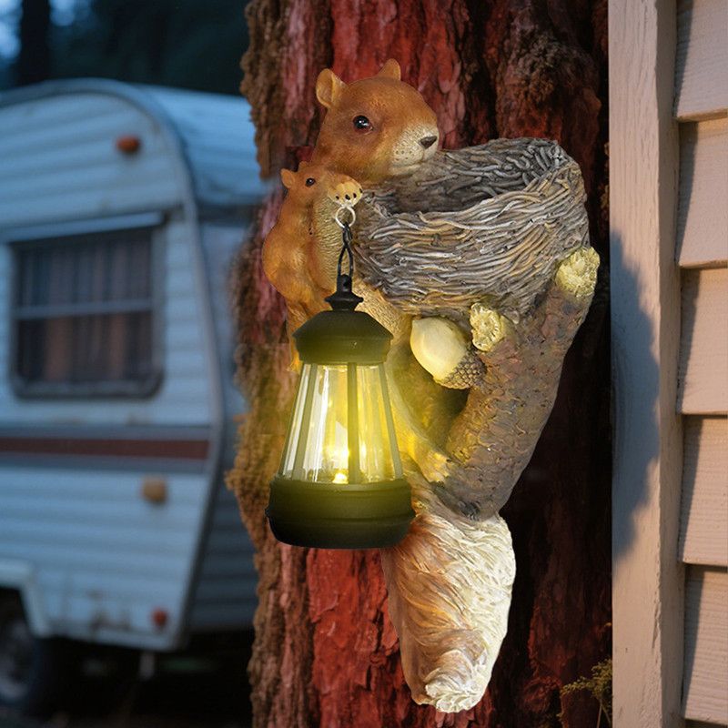 Retro Squirrel Lantern Solar-Powered Outdoor Wall Light