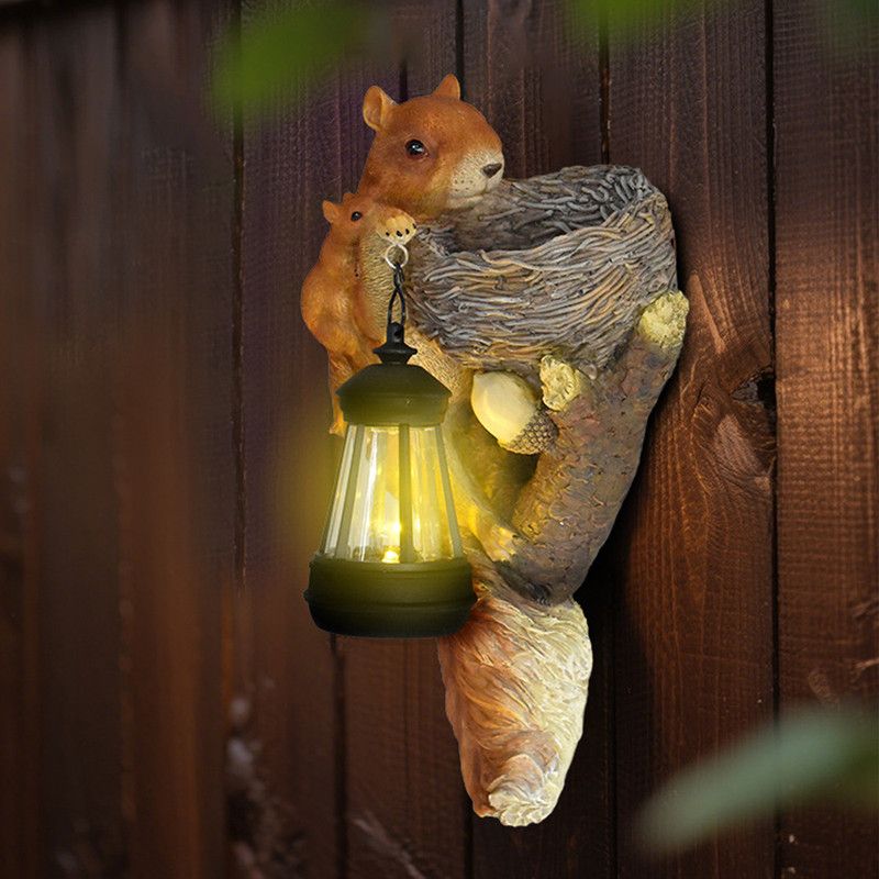 Retro Squirrel Lantern Solar-Powered Outdoor Wall Light