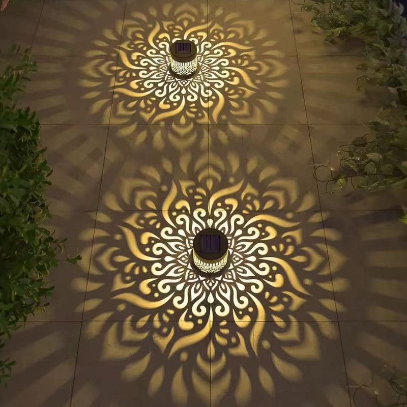 Solar-Powered Wrought Iron Mandala Pattern Openwork Projection Light