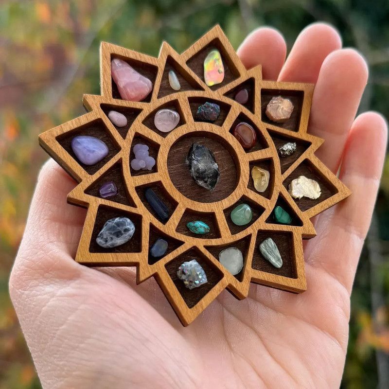 Wooden display stand for mini curiosities