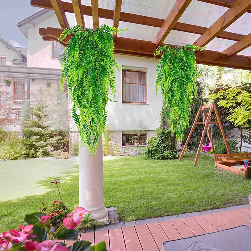 2Pcs Green Leaves Decor Natural Shape Color Lifelike Artificial Green Leaves for Home Courtyard