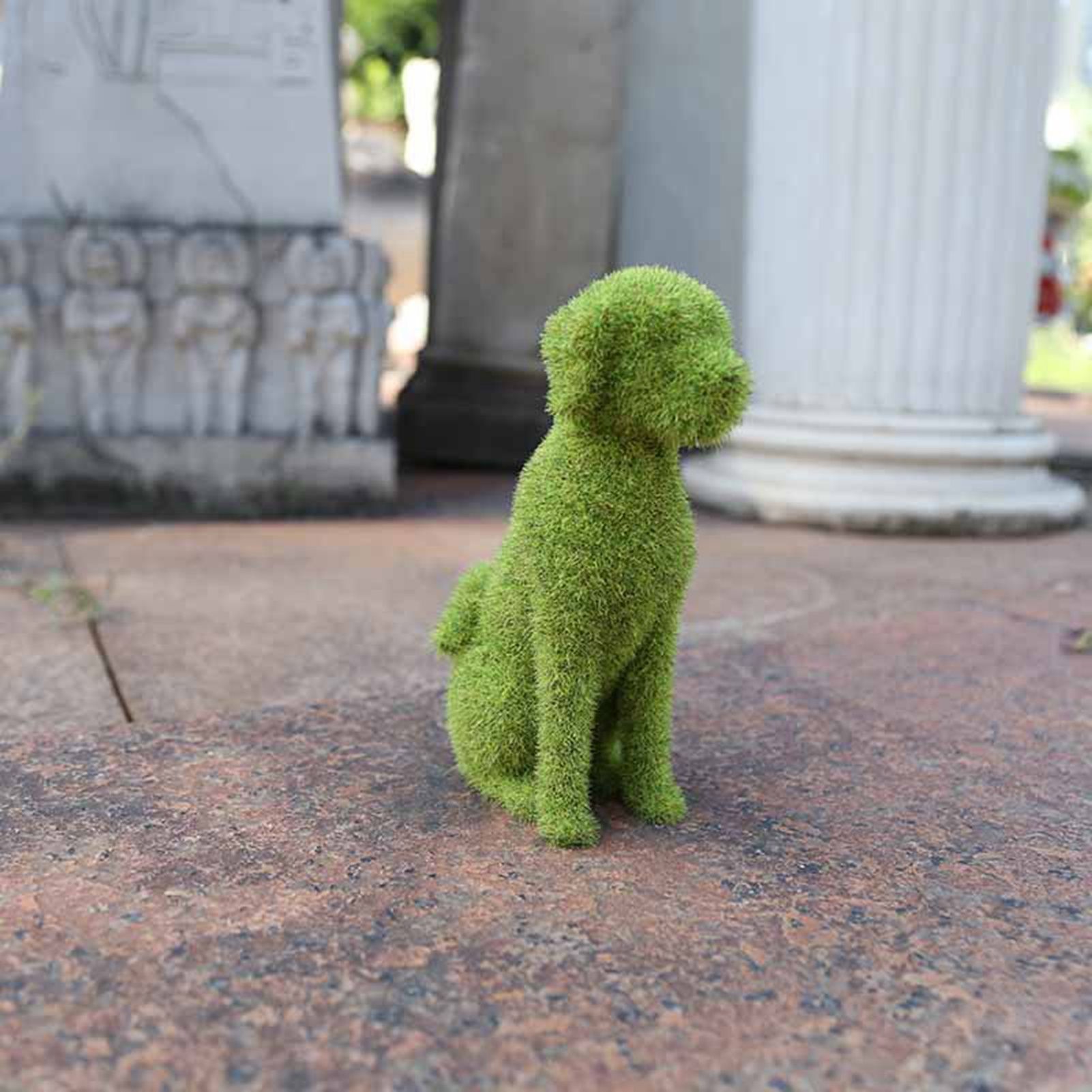 Flocked Animal Statue European Style Handcrafted Resin Simulation Moss Flocked Figurine for Garden Type A