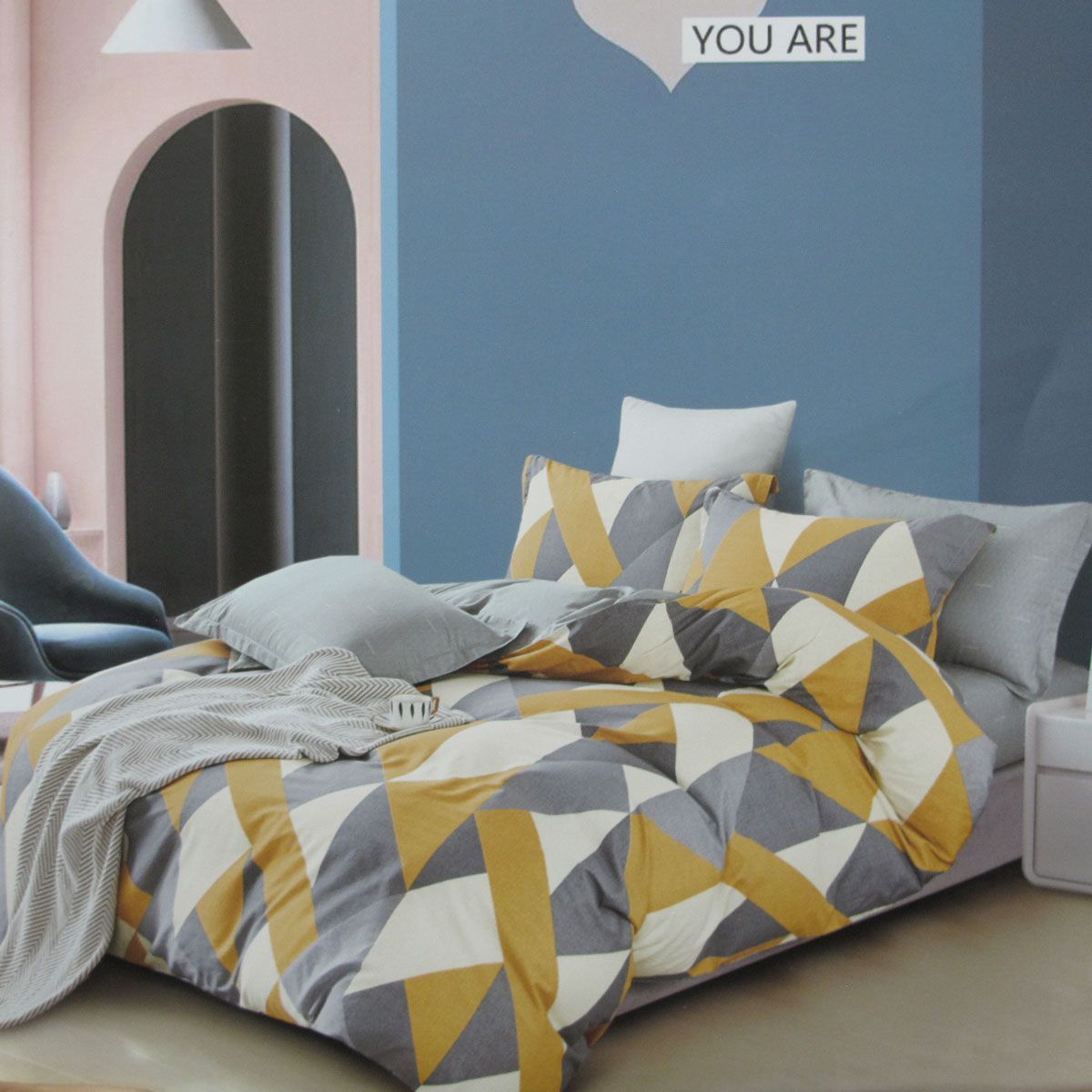 300TC Geo Mustard Reversible Cotton Geometric Quilt Cover Set Queen 300TC Geo Mustard Reversible Cotton Geometric Quilt Cover Set Queen