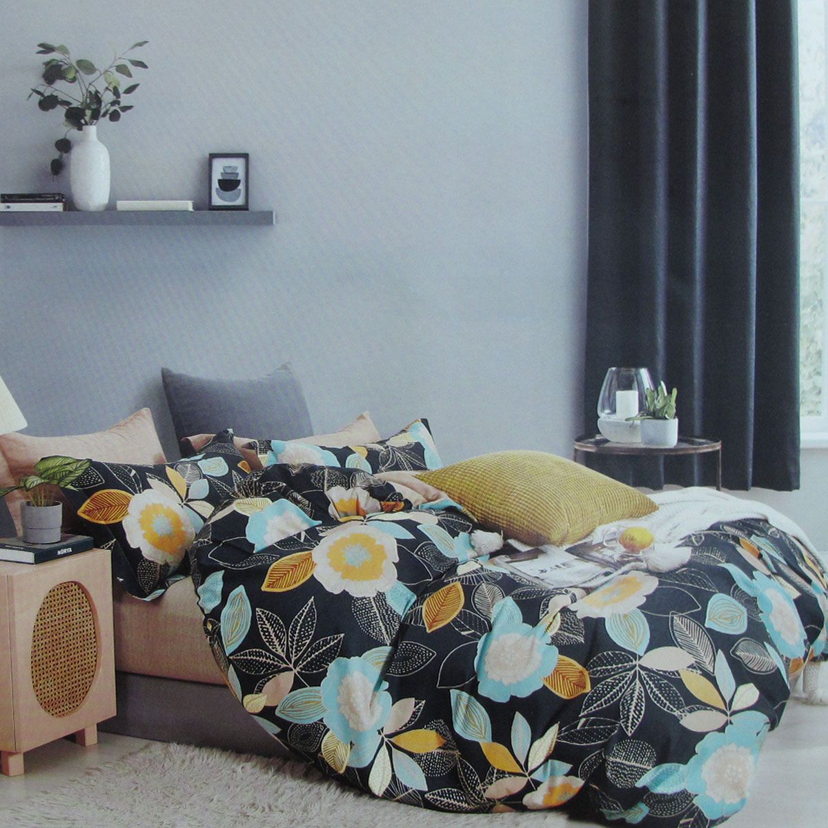 300TC Hana Flower Multi Reversible Cotton Floral Quilt Cover Set Double 300TC Hana Flower Multi Reversible Cotton Floral Quilt Cover Set Double